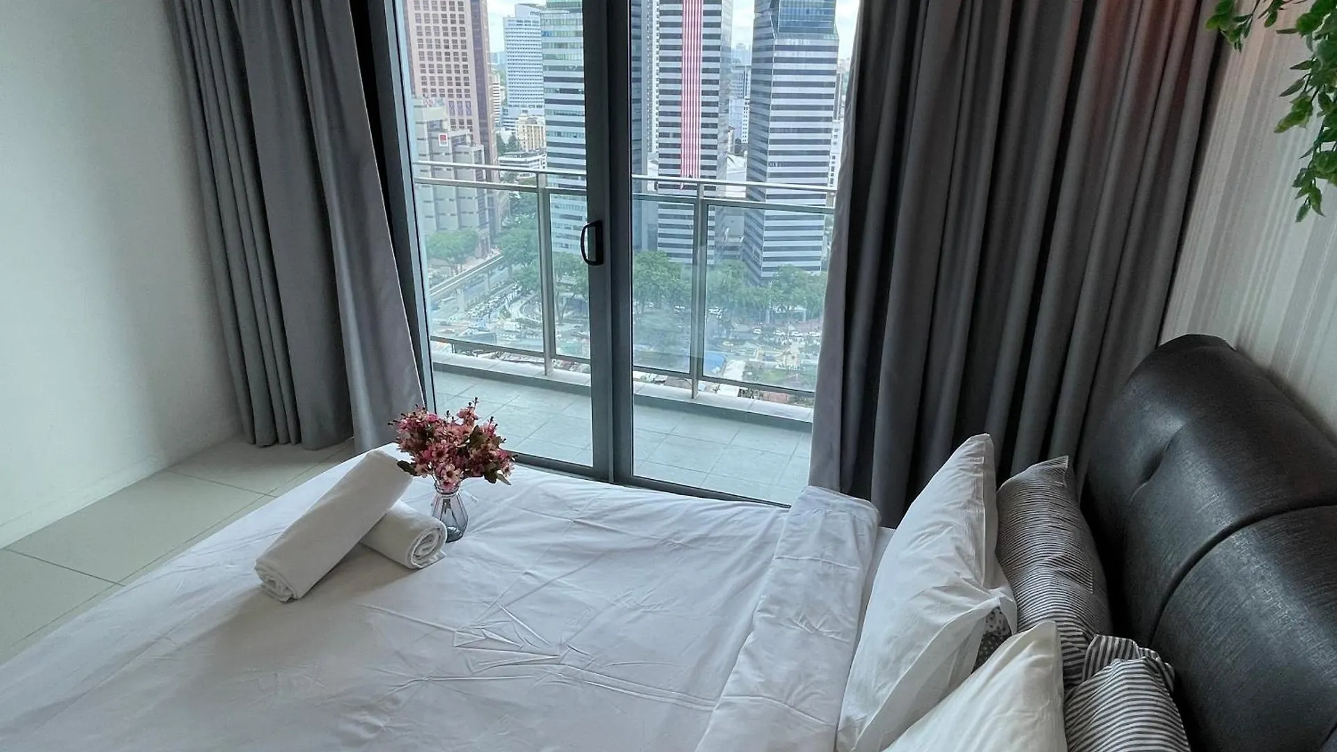 Mercu Summer Suite Klcc By Kuminshu Kuala Lumpur
